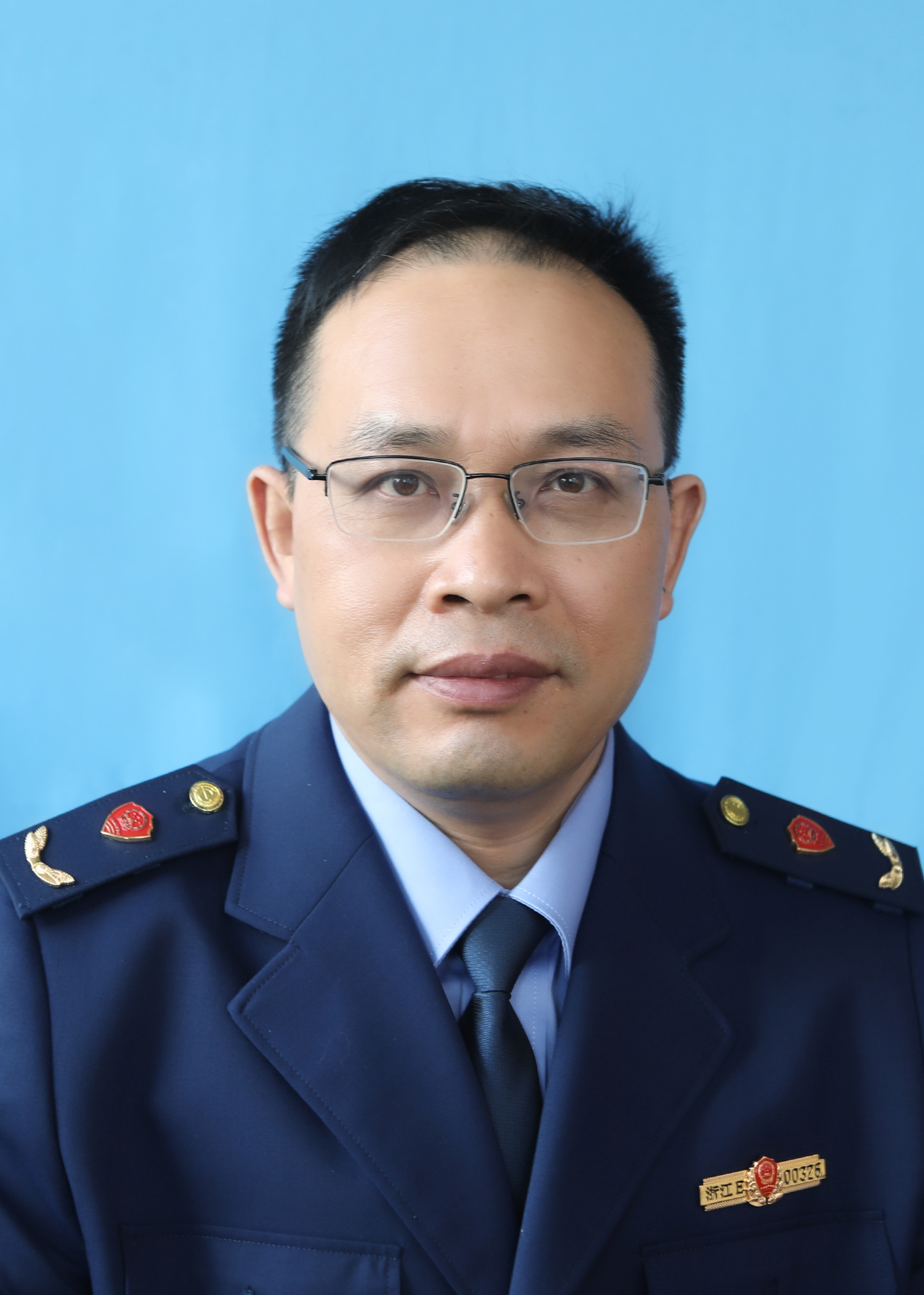 李明力