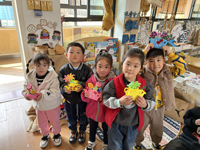 3月8日武康幼儿园举办三八节活动，老师孩