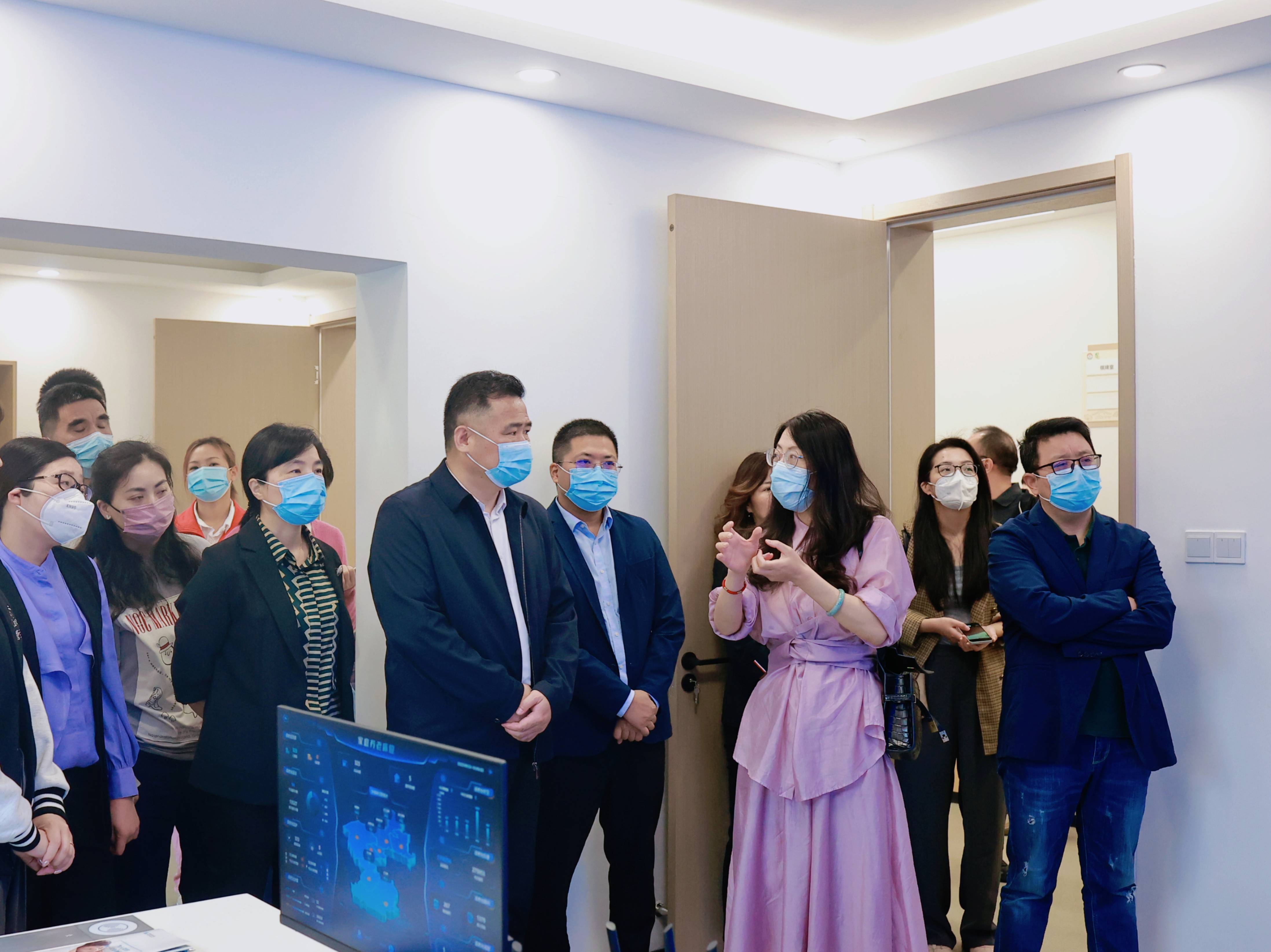 图2(1)