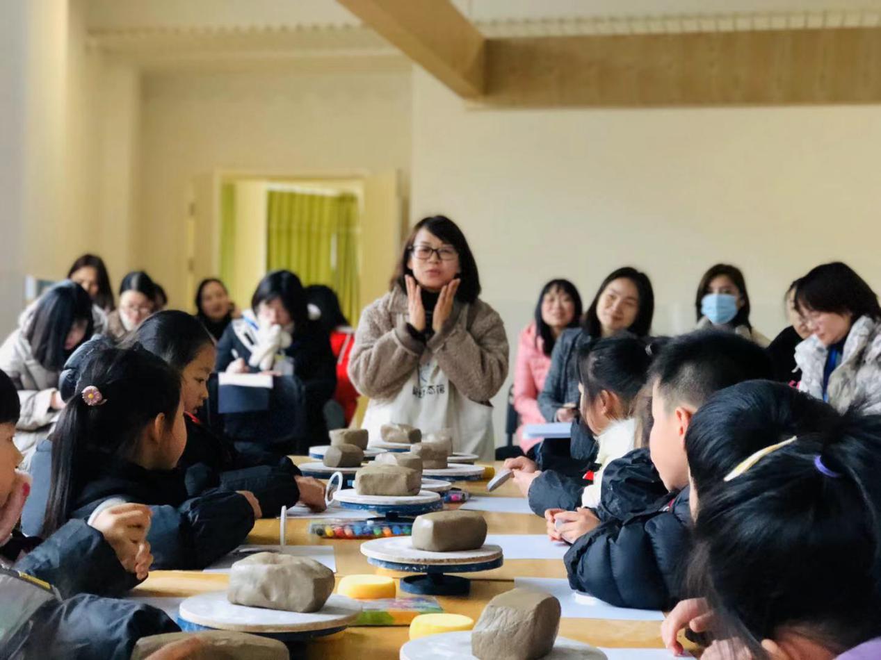 泥火淬炼,陶出精彩—德清县莫干山镇中心幼儿园生态陶艺展示活动