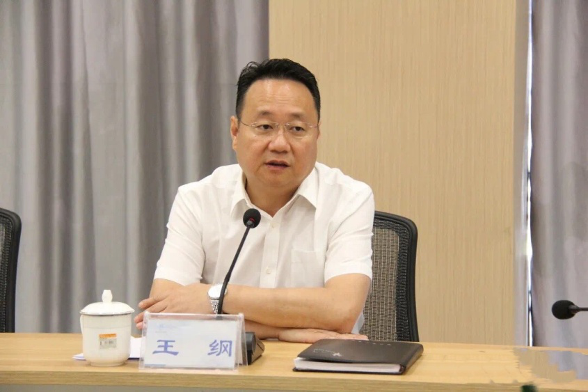 王纲市长一行来市中心医院调研健康湖州建设和医改工作
